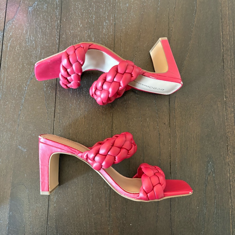 BCBGeneration Finaa Red‎ Braided Strap Sandals Heels Size 9